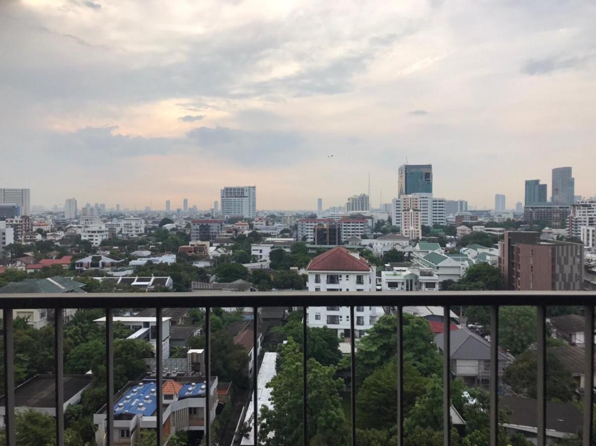 BoonRumpa Accommodation Bangkok Esterno foto